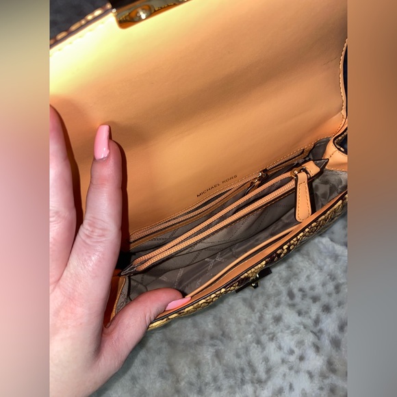 Michael Kors Soho Snakeskin Shoulder Bag - Picture 5 of 7